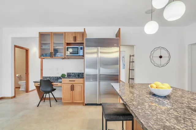 $675,000 | 1168 Vineyard Drive, Gurnee, IL 60031