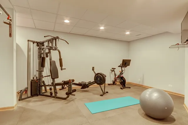 $675,000 | 1168 Vineyard Drive, Gurnee, IL 60031