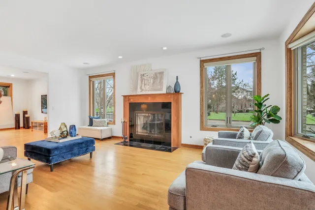 $675,000 | 1168 Vineyard Drive, Gurnee, IL 60031