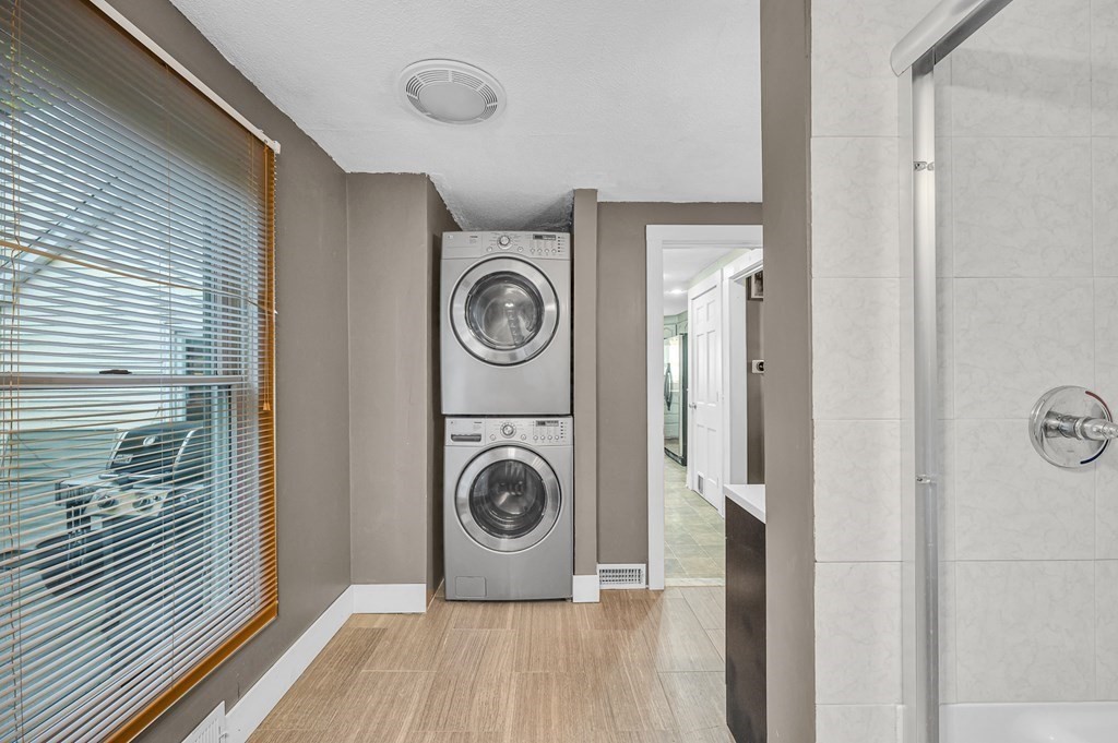 12 Munn Road Monson, MA 01057 - Photo 23 of 40 a utility room with dryer and washer
