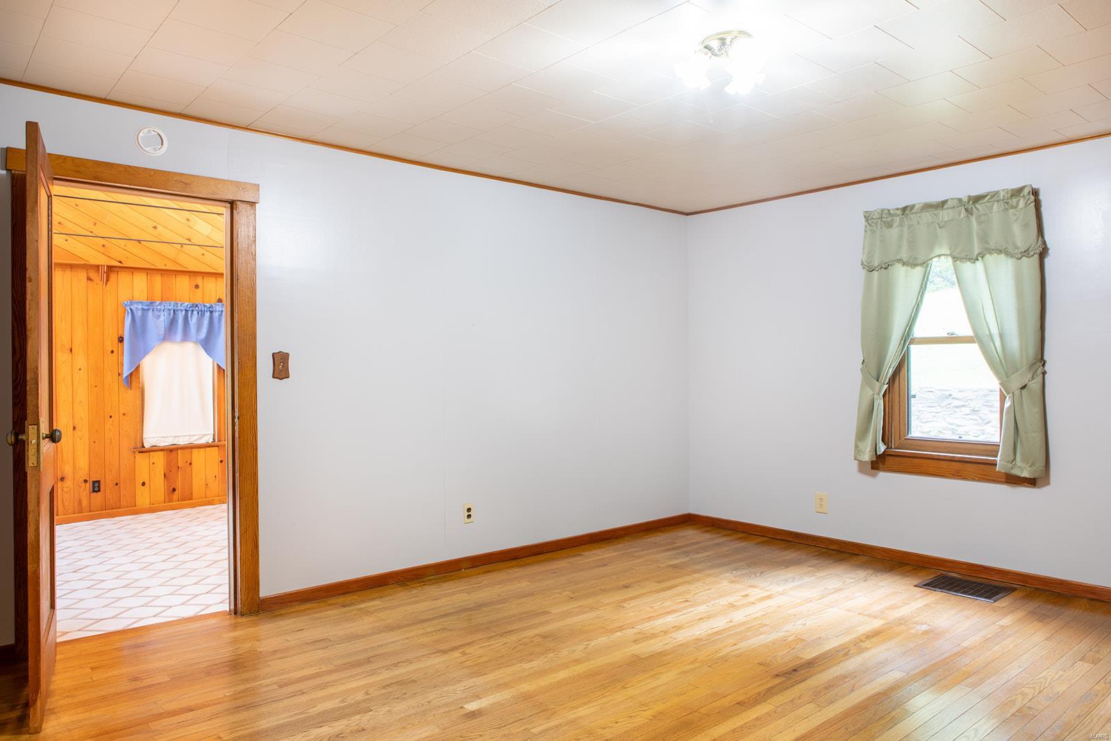 27290 Beltrees Road Godfrey, IL 62035 - Photo 17 of 55