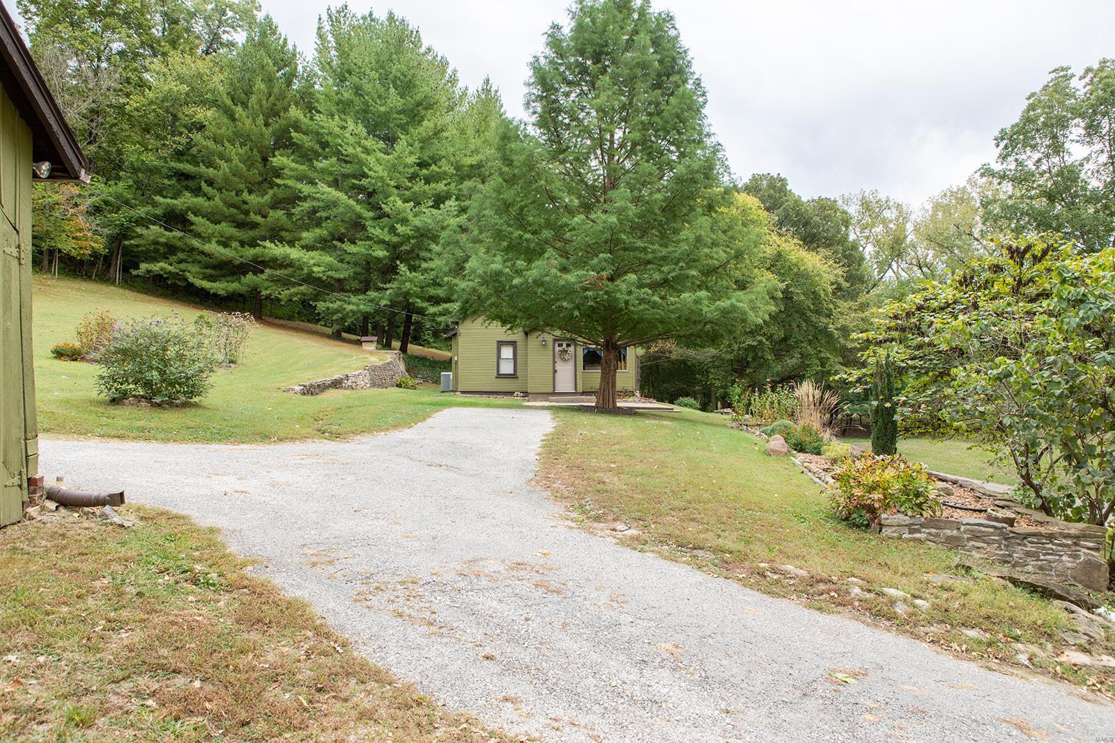 27290 Beltrees Road Godfrey, IL 62035 - Photo 47 of 55