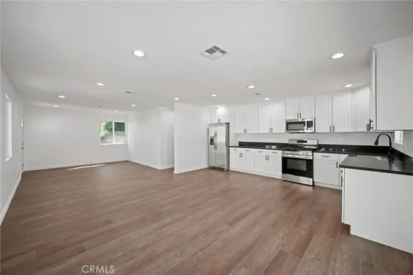 $3,495 | 7445 Balcom Avenue, Reseda, CA 91335