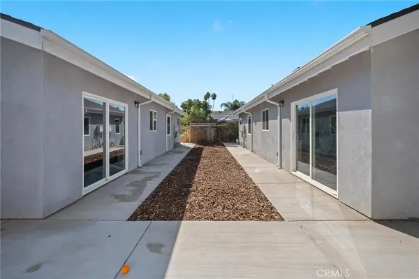 $3,495 | 7445 Balcom Avenue, Reseda, CA 91335