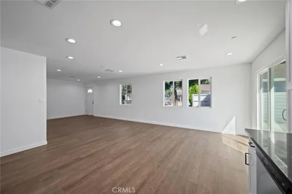 $3,495 | 7445 Balcom Avenue, Reseda, CA 91335