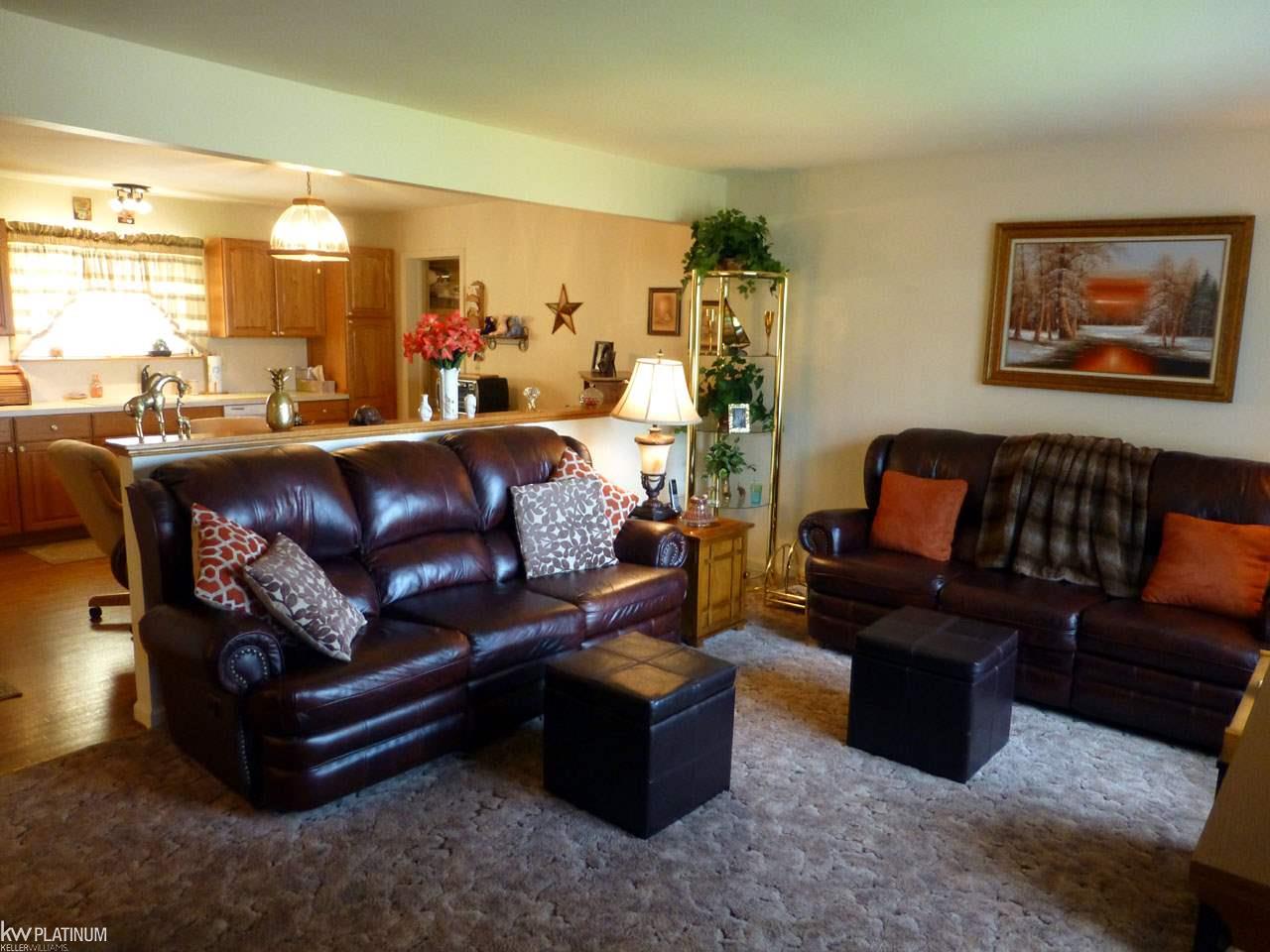 8695 Frith Road Columbus, MI 48063 - Photo 11 of 30
