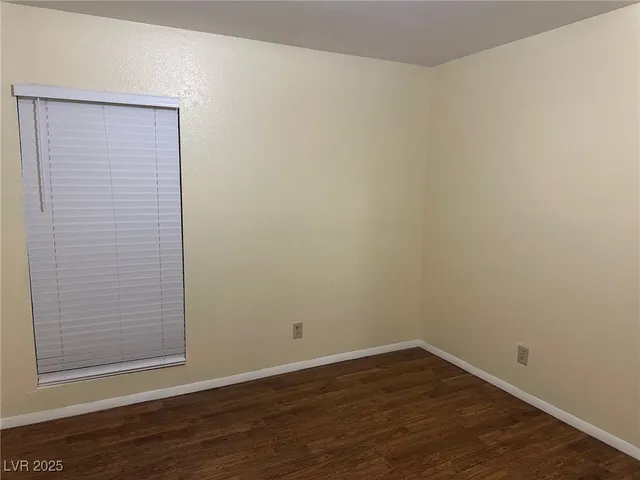 $1,175 | 1602 Justin Court, Unit 1602, Henderson, NV 89011