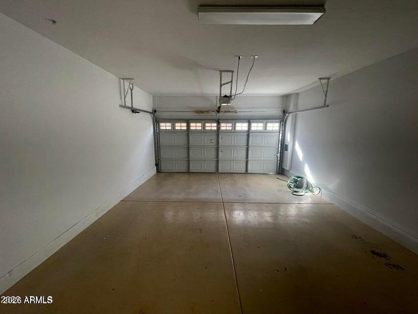 2401 East Rio Salado Parkway, Unit 1152 Tempe, AZ 85288 - Photo 19 of 21 19 2 Car Garage