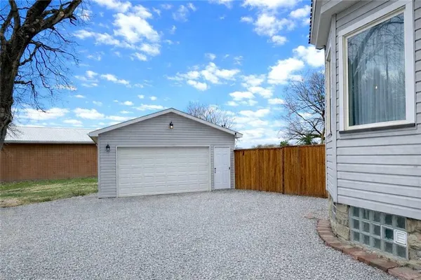 $229,900 | 3037 East Main Street, West Middlesex, PA 16159