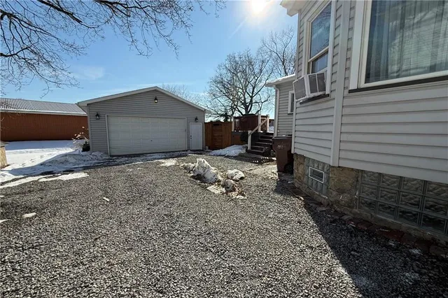 $239,900 | 3037 East Main Street, West Middlesex, PA 16159