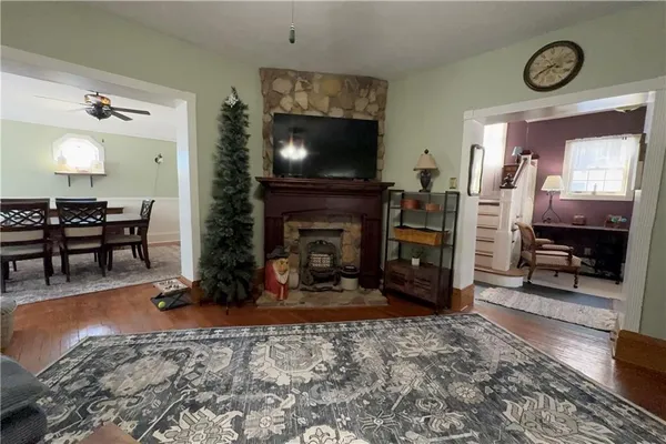 $229,900 | 3037 East Main Street, West Middlesex, PA 16159