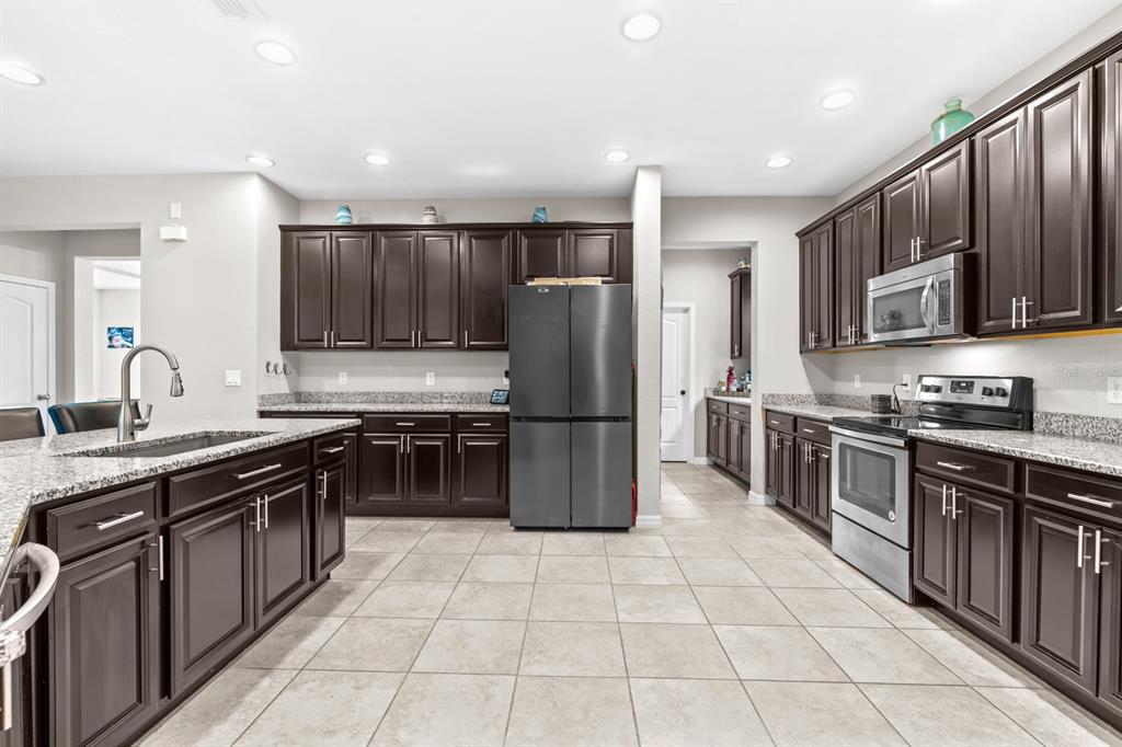 5955 Caldera Ridge Drive Lithia, FL 33547 - Photo 33 of 71