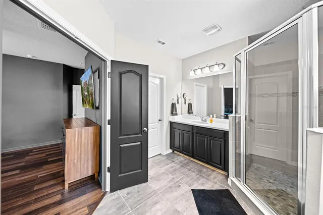 $775,000 | 5955 Caldera Ridge Drive, Lithia, FL 33547