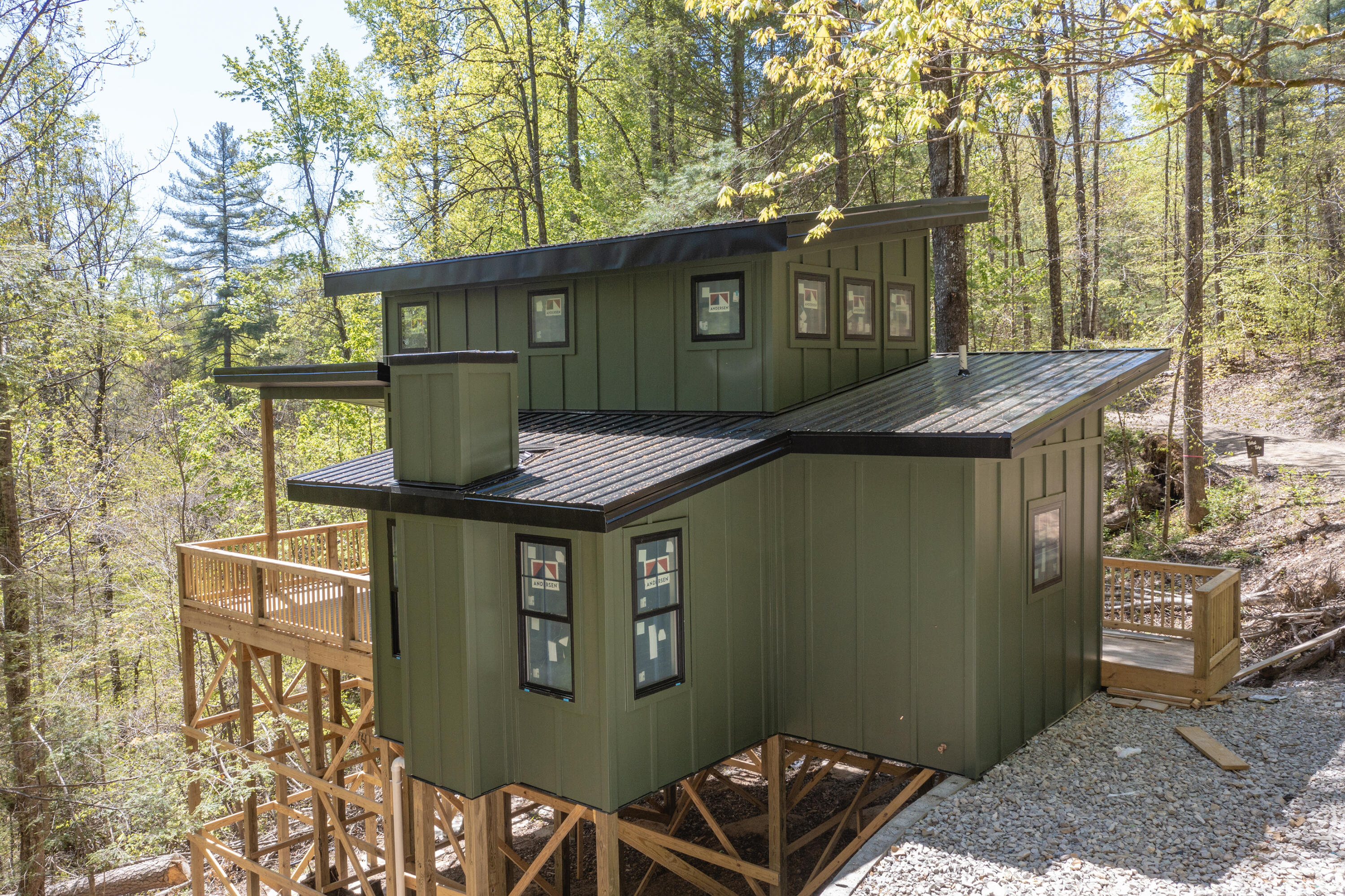 347-373 Sunset Ridge Campton, KY 41301 - Photo 5 of 59 Shed roof cabin