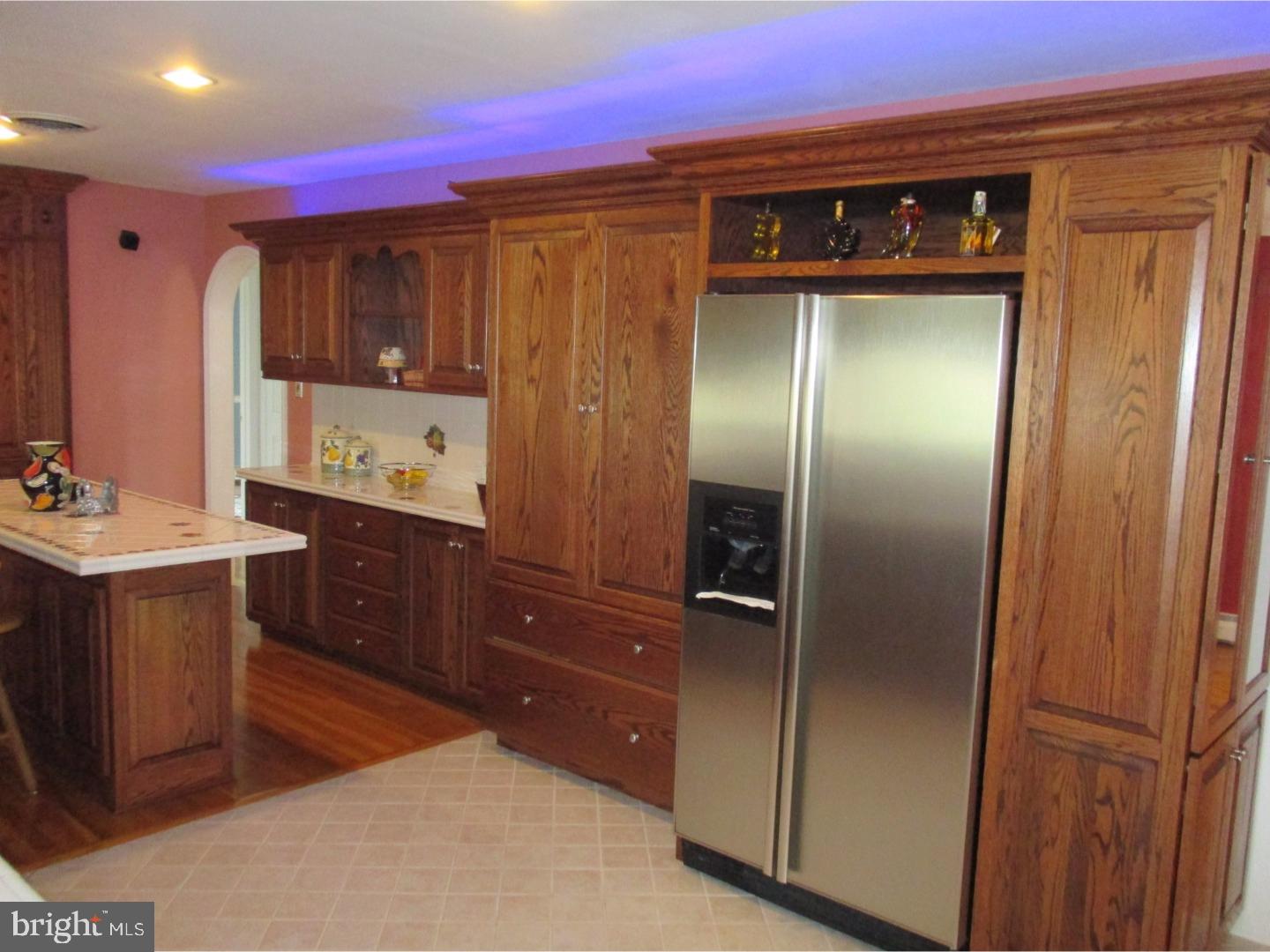 896 Spring City Road Phoenixville, PA 19460 - Photo 8 of 25 Kitchen