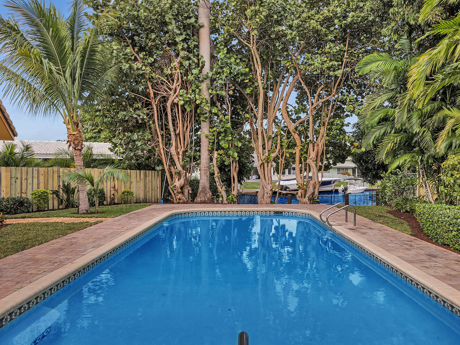 2021 Northeast 28th Street Lighthouse Point, FL 33064 - Photo 11 of 57 Pool