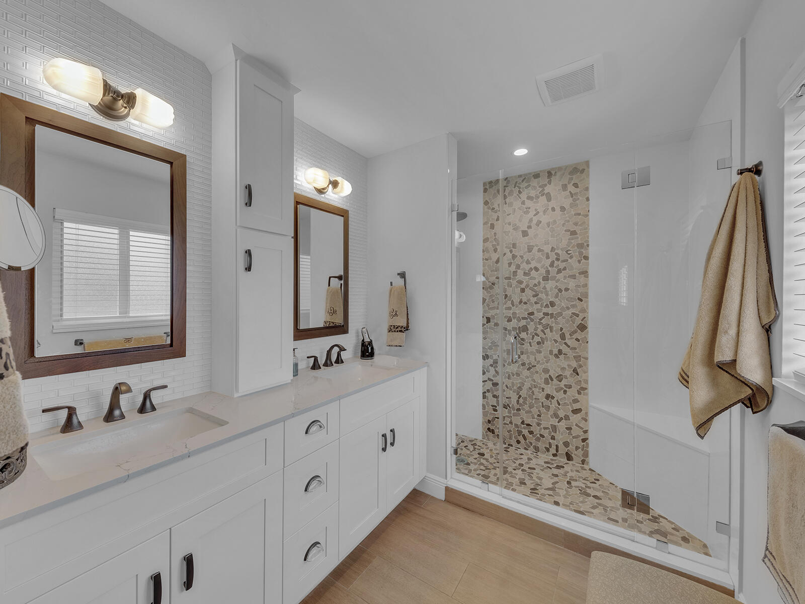 2021 Northeast 28th Street Lighthouse Point, FL 33064 - Photo 22 of 57 Master Bath