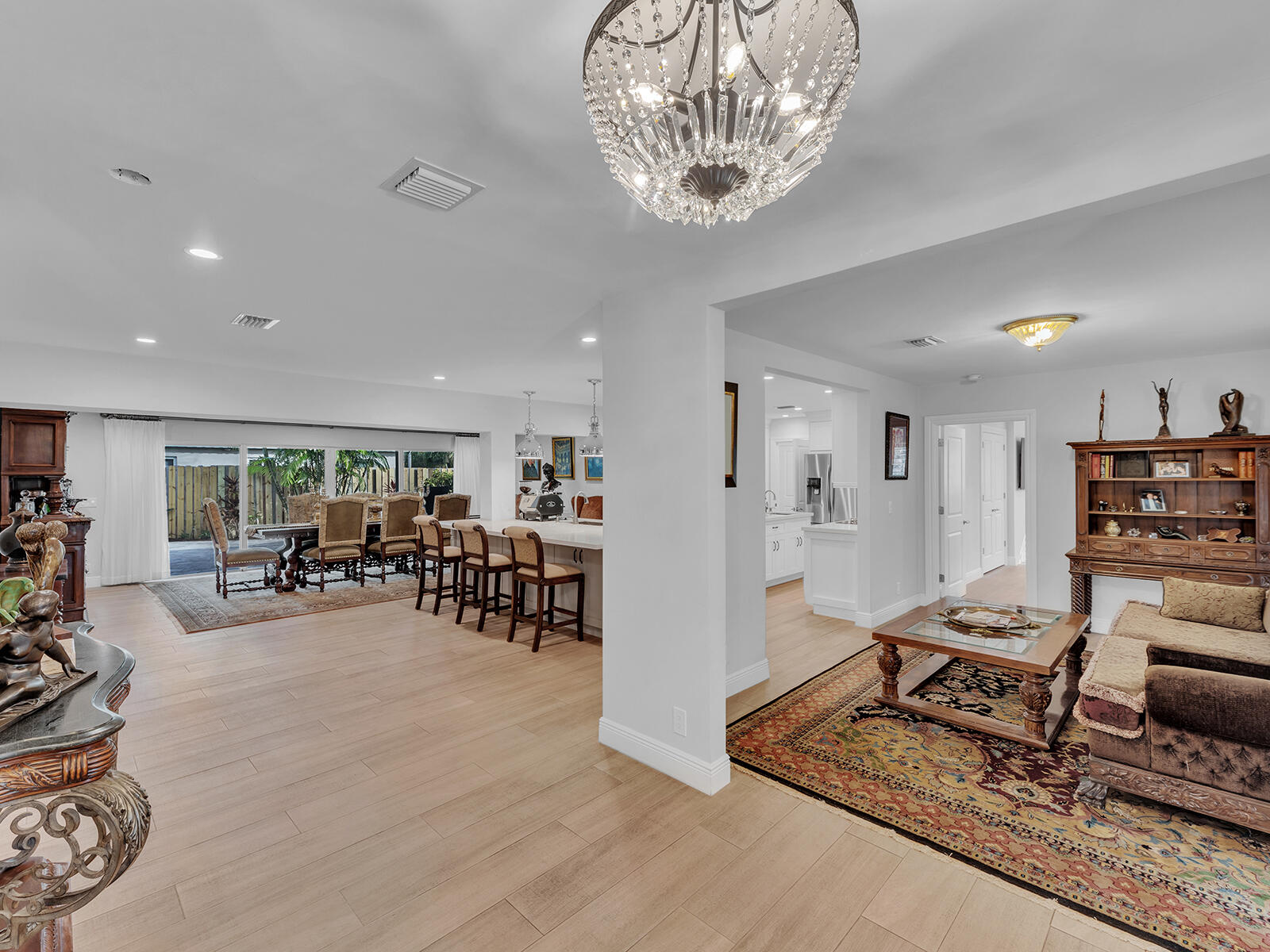 2021 Northeast 28th Street Lighthouse Point, FL 33064 - Photo 39 of 57 Living Area