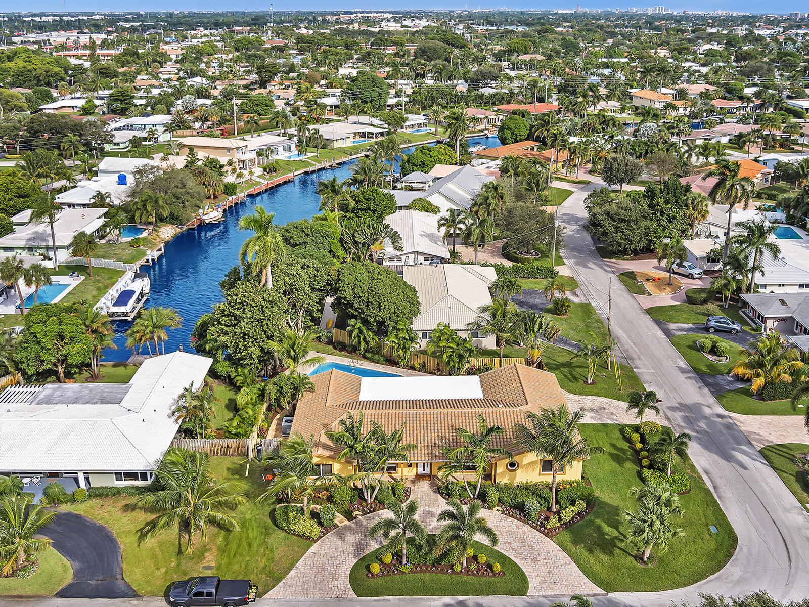 2021 Northeast 28th Street Lighthouse Point, FL 33064 - Photo 47 of 57 Arial