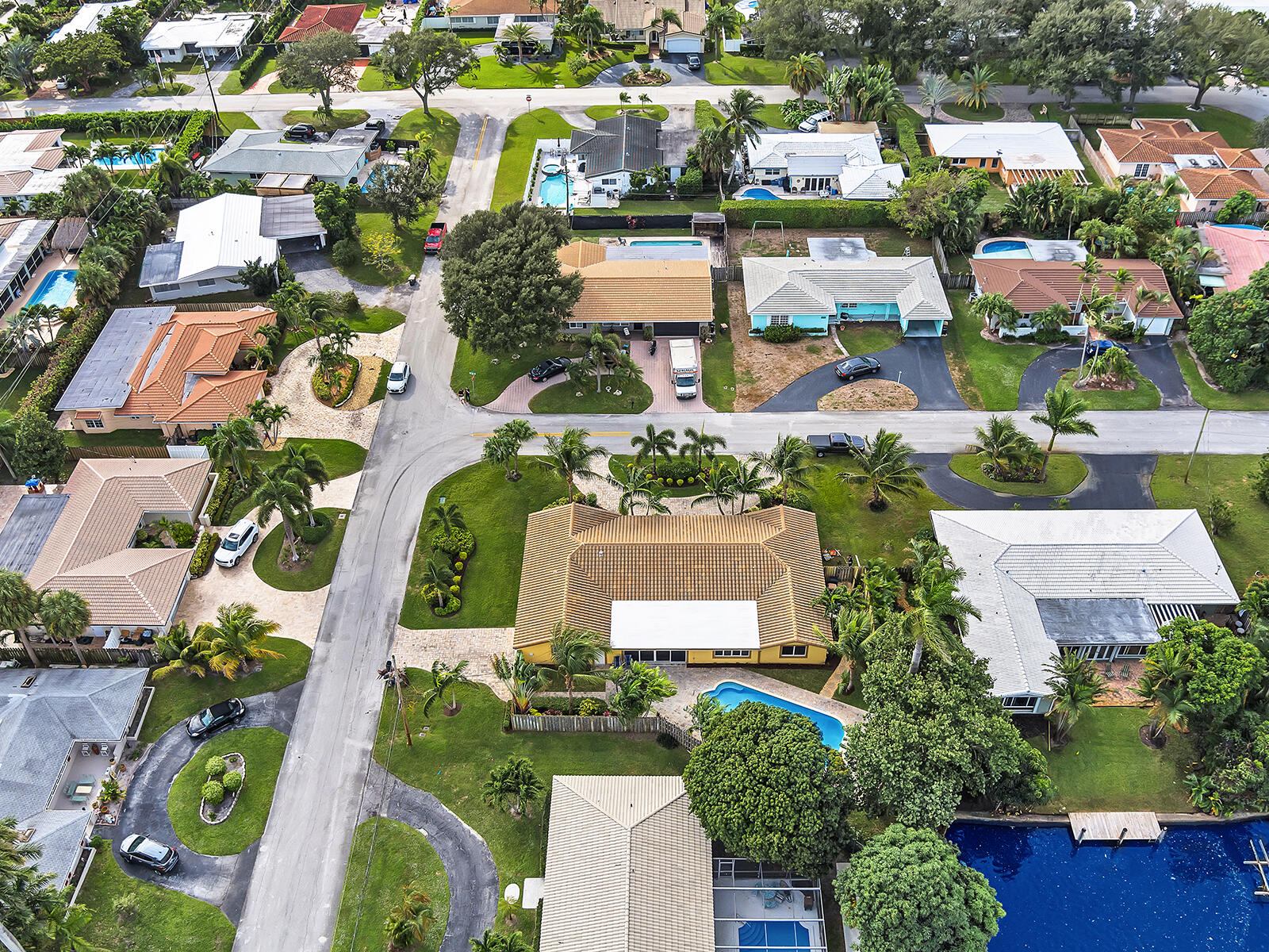 2021 Northeast 28th Street Lighthouse Point, FL 33064 - Photo 52 of 57 Arial