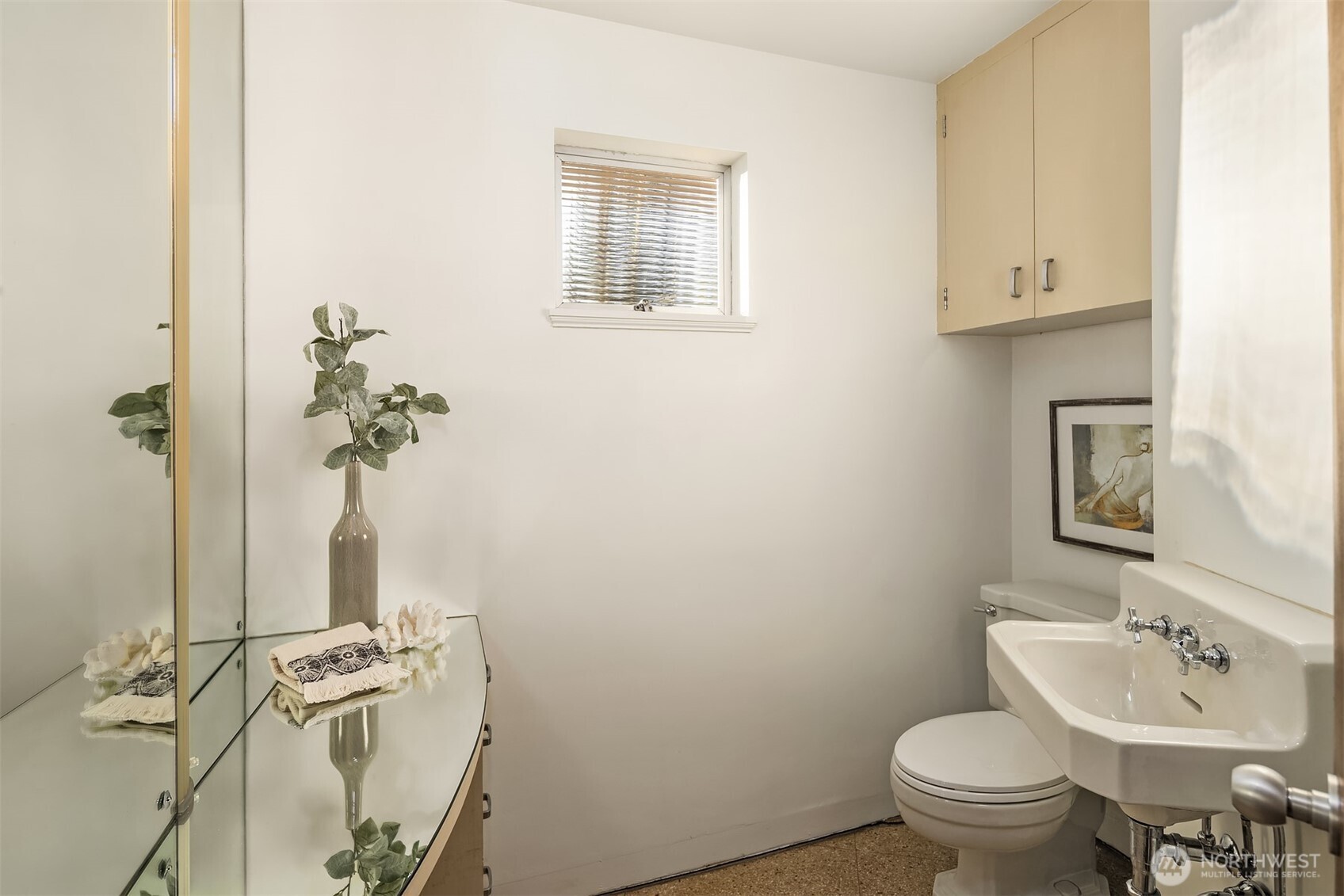 3704 48th Avenue Northeast Seattle, WA 98105 - Photo 25 of 40