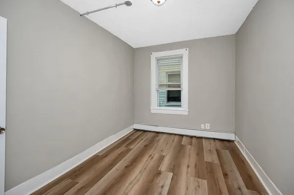 $2,250 | 50 1/2 Common Street, Unit 3, Lawrence, MA 01840