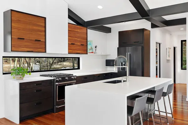 $2,750,000 | 371 Dunegrass Cir Drive, Saugatuck, MI 49453