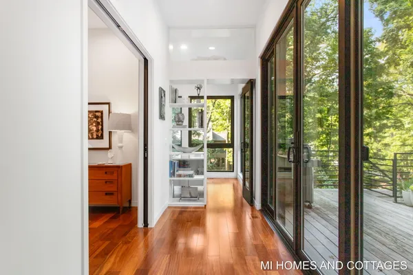 $2,750,000 | 371 Dunegrass Cir Drive, Saugatuck, MI 49453