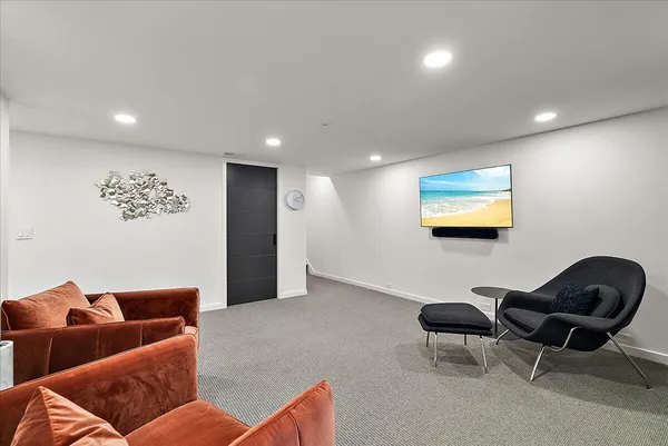 $2,750,000 | 371 Dunegrass Cir Drive, Saugatuck, MI 49453