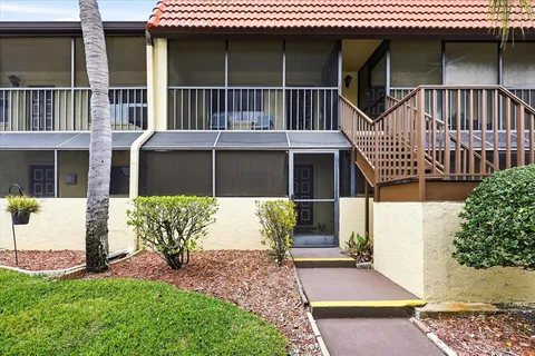 $119,000 | 2420 Winding Creek Boulevard, Unit 105, Clearwater, FL 33761