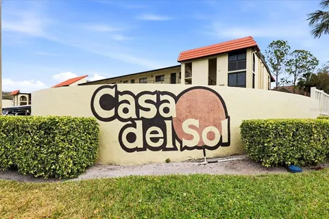 $119,000 | 2420 Winding Creek Boulevard, Unit 105, Clearwater, FL 33761