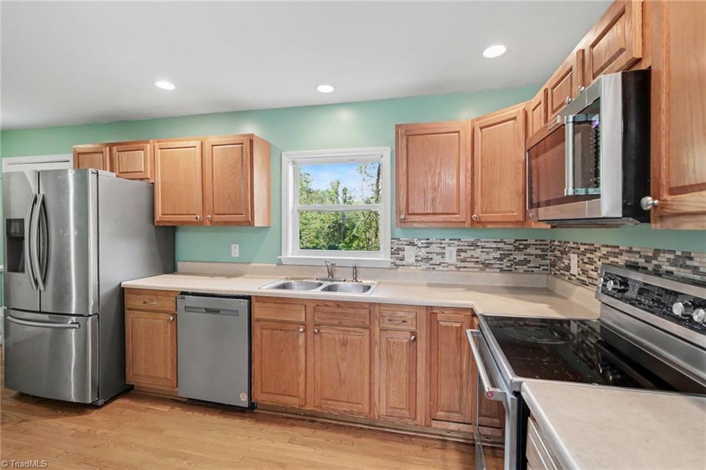 7827 Sutter Road Greensboro, NC 27455 - Photo 15 of 25 Gallery Image 15