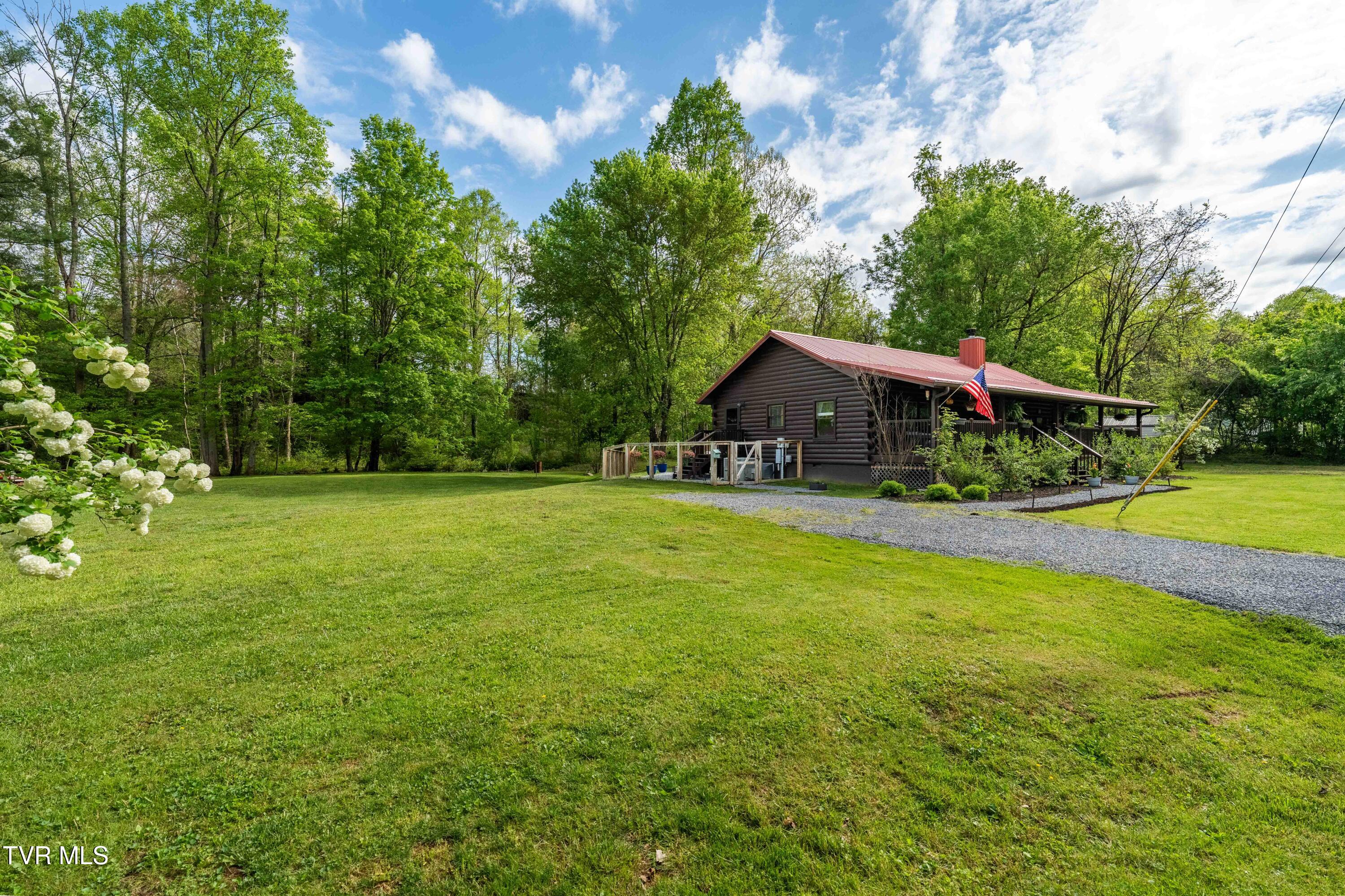135 Grindstaff Hollow Road Elizabethton, TN 37643 - Photo 101 of 116 135 Grindstaff Hollow (26 of 82)