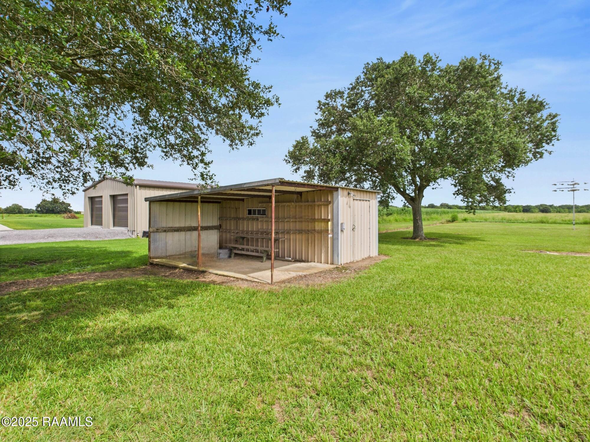 19004 Highway 335 Kaplan, LA 70548 - Photo 20 of 30 CAM04252G0-PR0104-STILL028