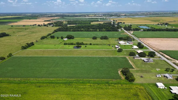 $218,000 | 19004 Highway 335, Kaplan, LA 70548