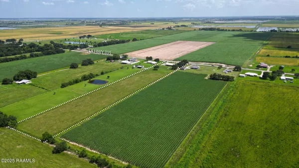 $218,000 | 19004 Highway 335, Kaplan, LA 70548