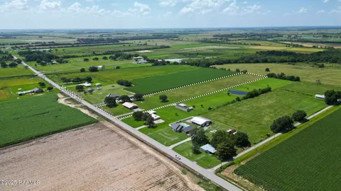 $218,000 | 19004 Highway 335, Kaplan, LA 70548