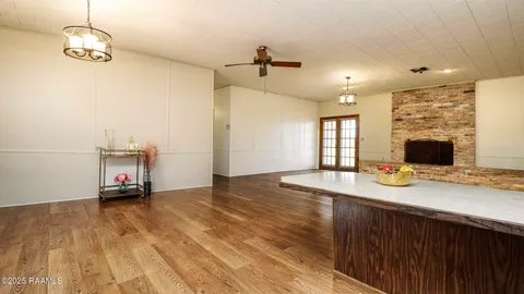 $218,000 | 19004 Highway 335, Kaplan, LA 70548