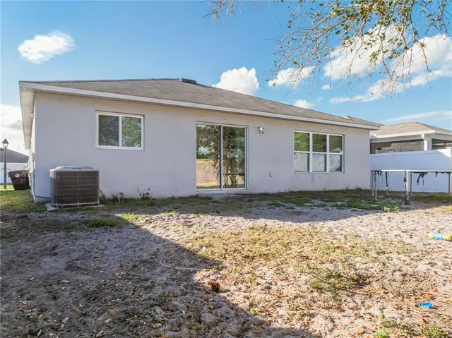 $360,000 | 2813 Mosshire Circle, St. Cloud, FL 34772