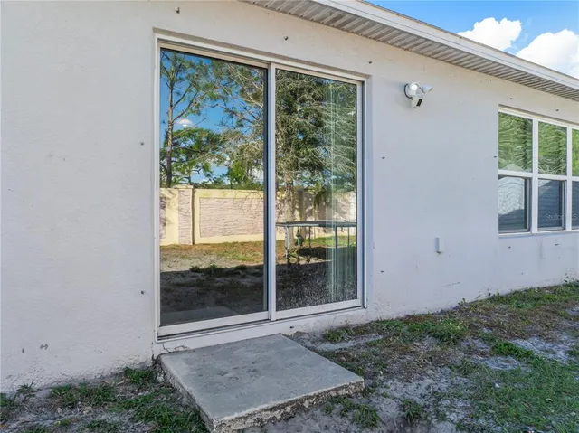 $360,000 | 2813 Mosshire Circle, St. Cloud, FL 34772