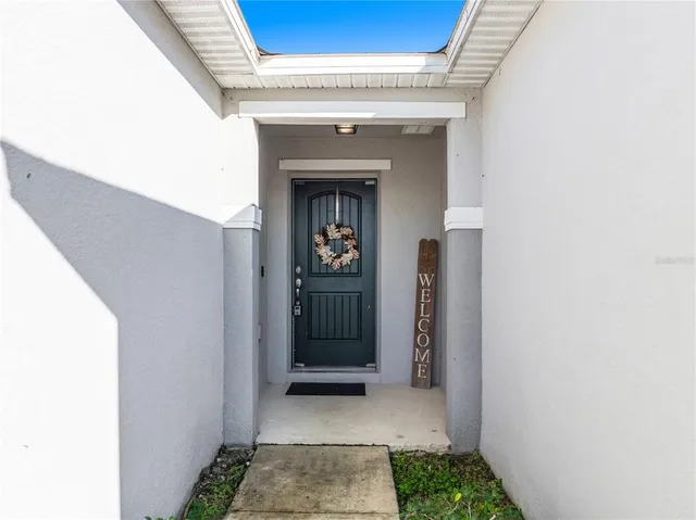 $360,000 | 2813 Mosshire Circle, St. Cloud, FL 34772