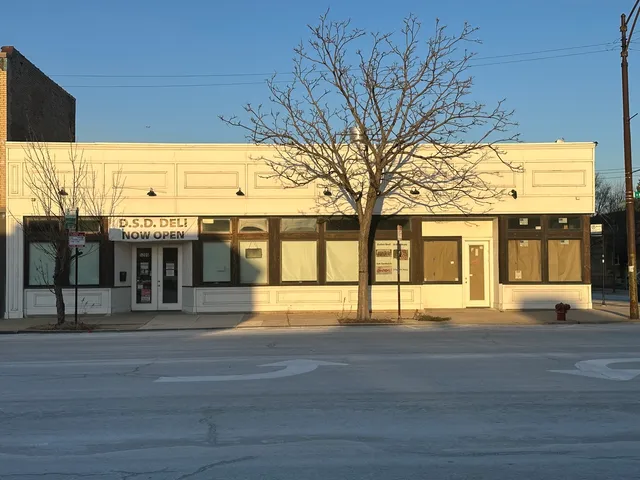 $2,799,000 | 5201 North Milwaukee Avenue, Chicago, IL 60630