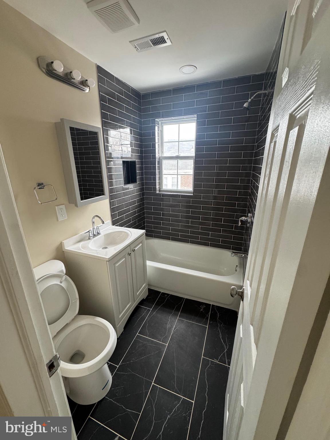 1730 Aberdeen Road, Unit 2 Towson, MD 21286 - Photo 6 of 8