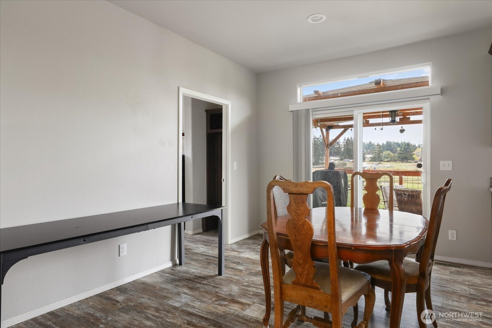 140 West Green Valley Road Oak Harbor, WA 98277 - Photo 14 of 40 Gallery Image 14