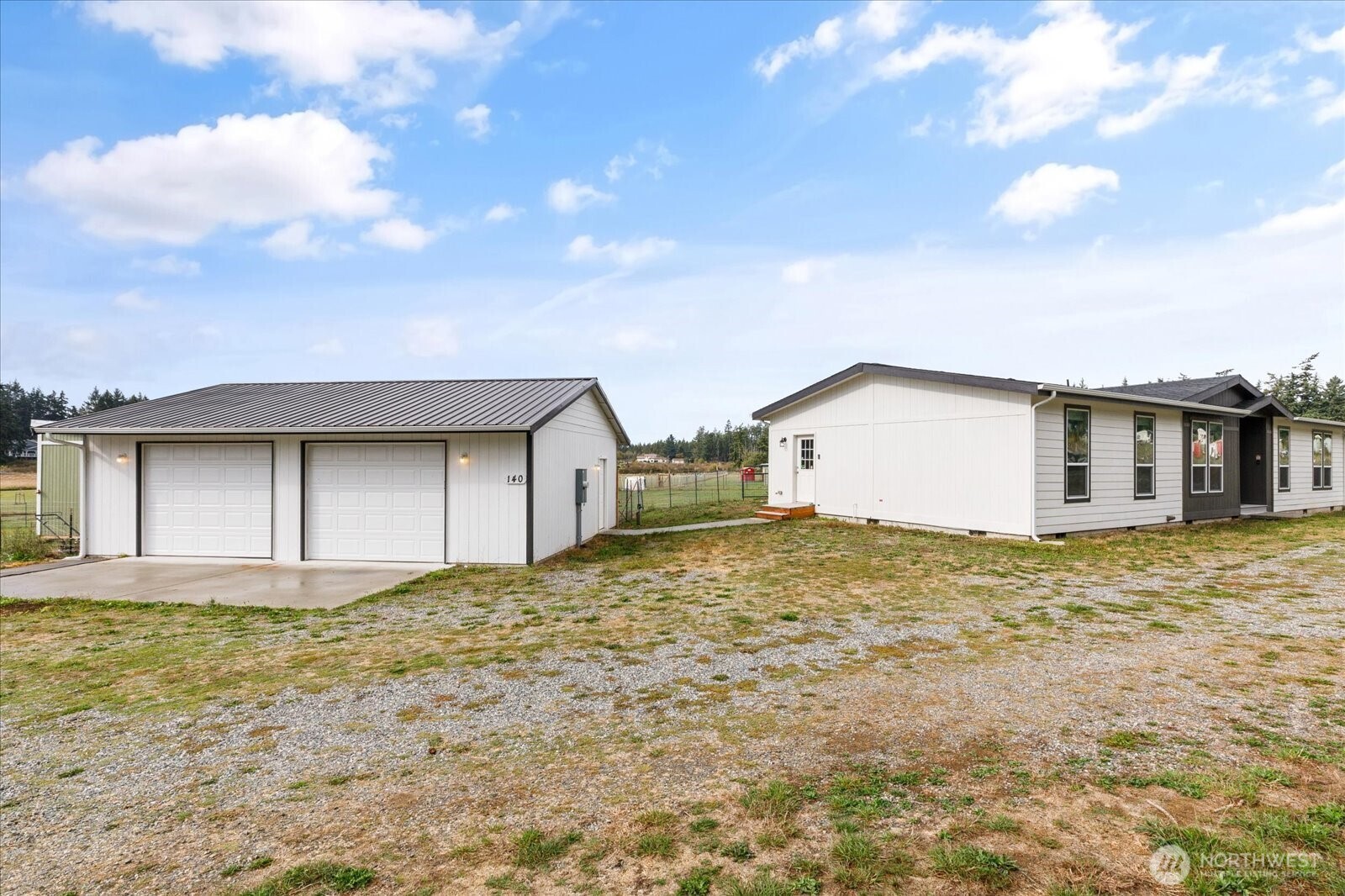 140 West Green Valley Road Oak Harbor, WA 98277 - Photo 3 of 40 Gallery Image 3