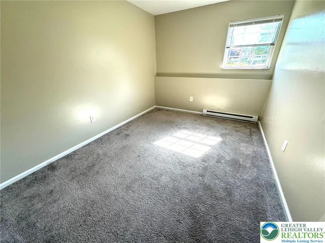 $1,800 | 301 North Halstead Street, Unit #1, Allentown, PA 18109