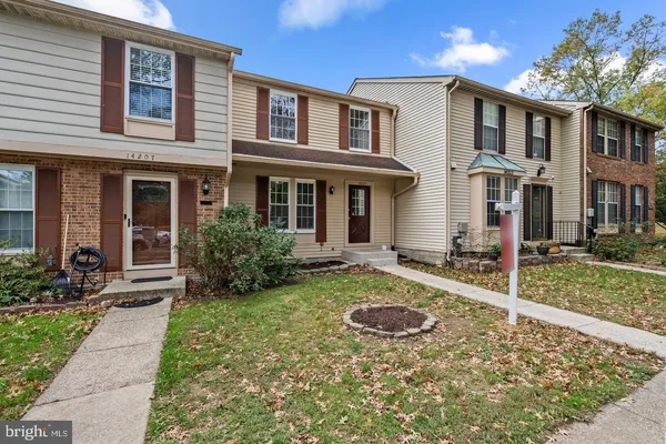 $2,985 | 14205 Castlemoor Court, Burtonsville, MD 20866