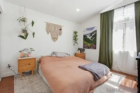 $657,500 | 340 Ferrara Way, Vista, CA 92083