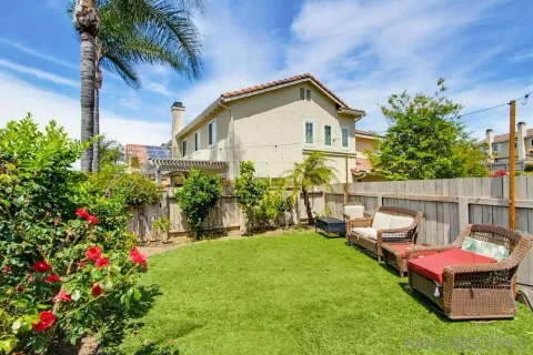 $657,500 | 340 Ferrara Way, Vista, CA 92083