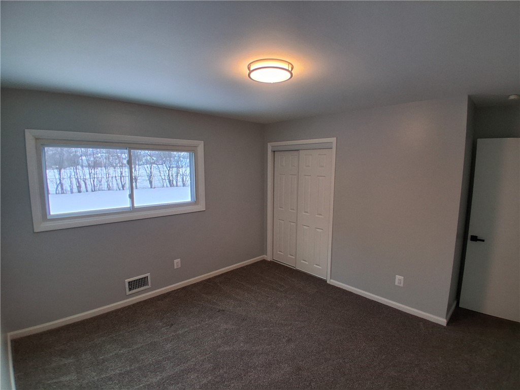 97 Crimson Bramble Road Henrietta, NY 14623 - Photo 18 of 31